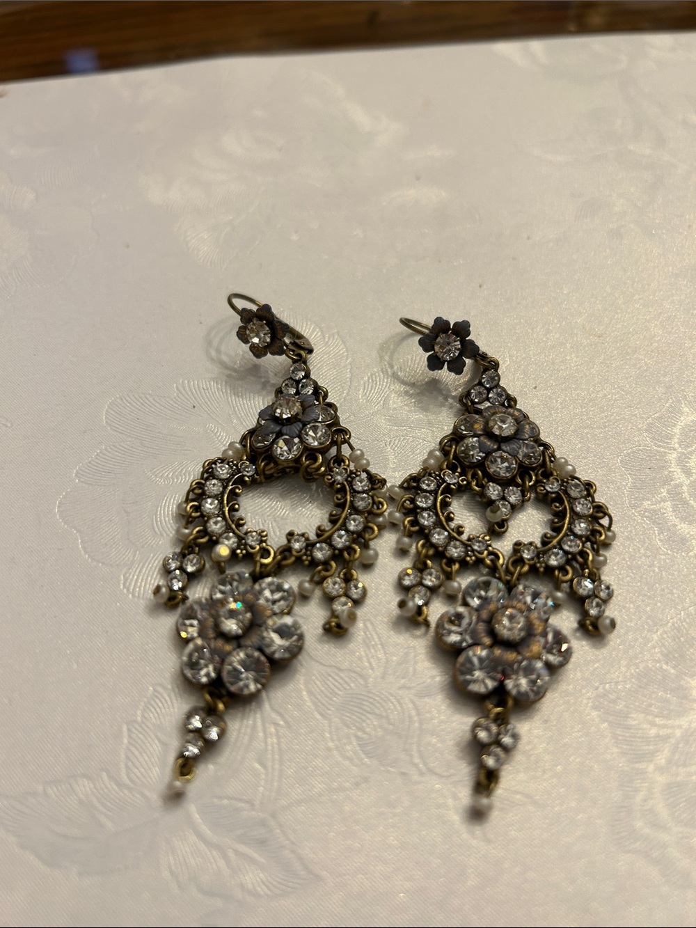 Vintage-Inspired Floral Crystal Chandelier Earrings - Clear